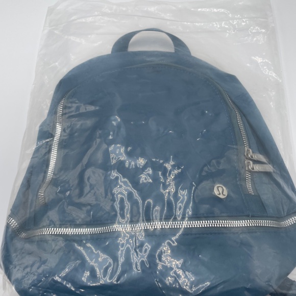 Lululemon City Adventurer Backpack Mini in Blue 10L - Picture 10 of 10